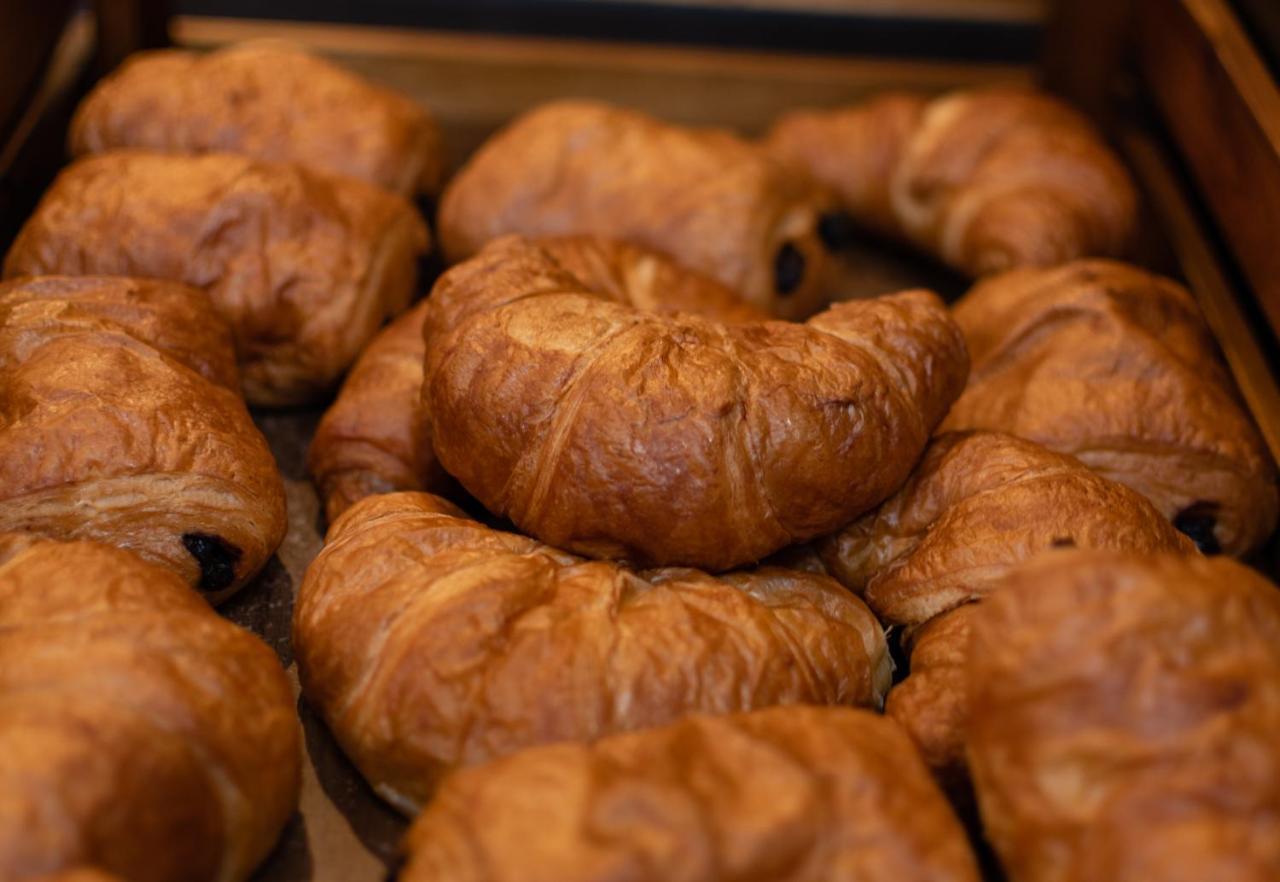 Novotel Brussels Centre Midi Saint-Gilles Екстериор снимка