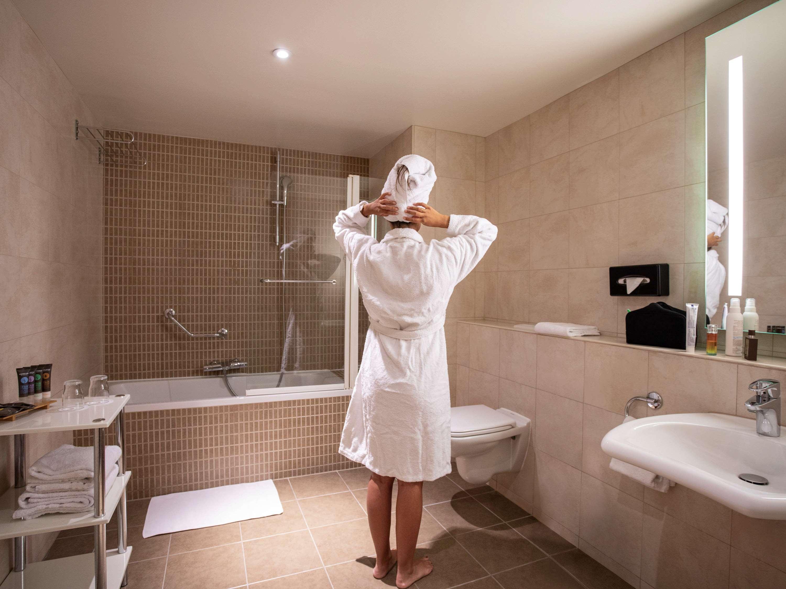 Novotel Brussels Centre Midi Saint-Gilles Екстериор снимка