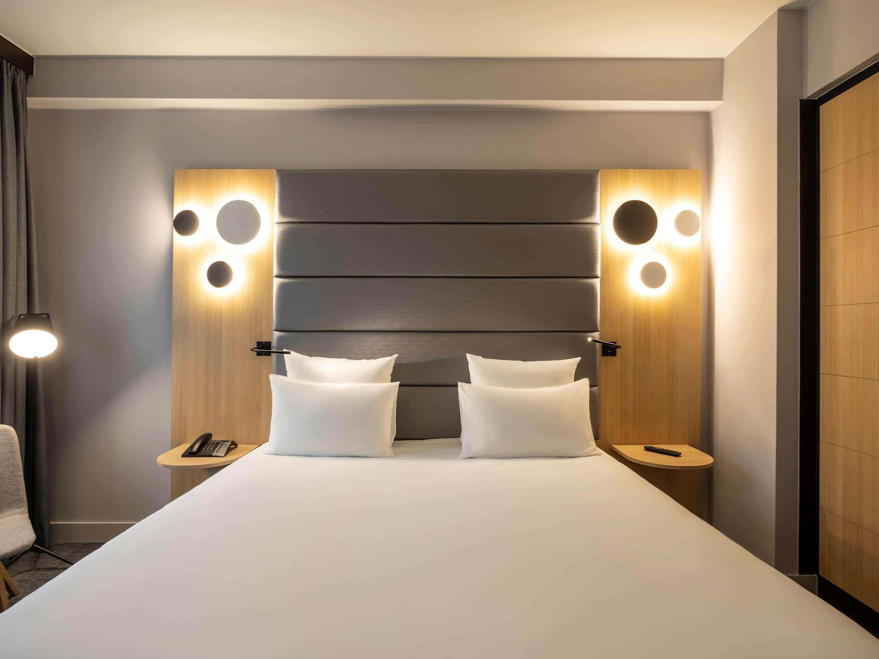 Novotel Brussels Centre Midi Saint-Gilles Екстериор снимка