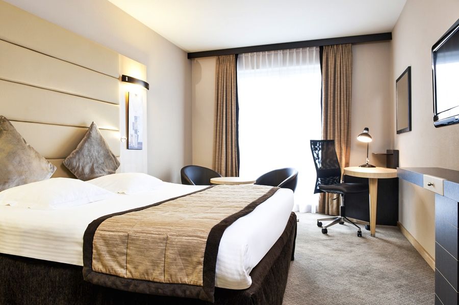 Novotel Brussels Centre Midi Saint-Gilles Екстериор снимка